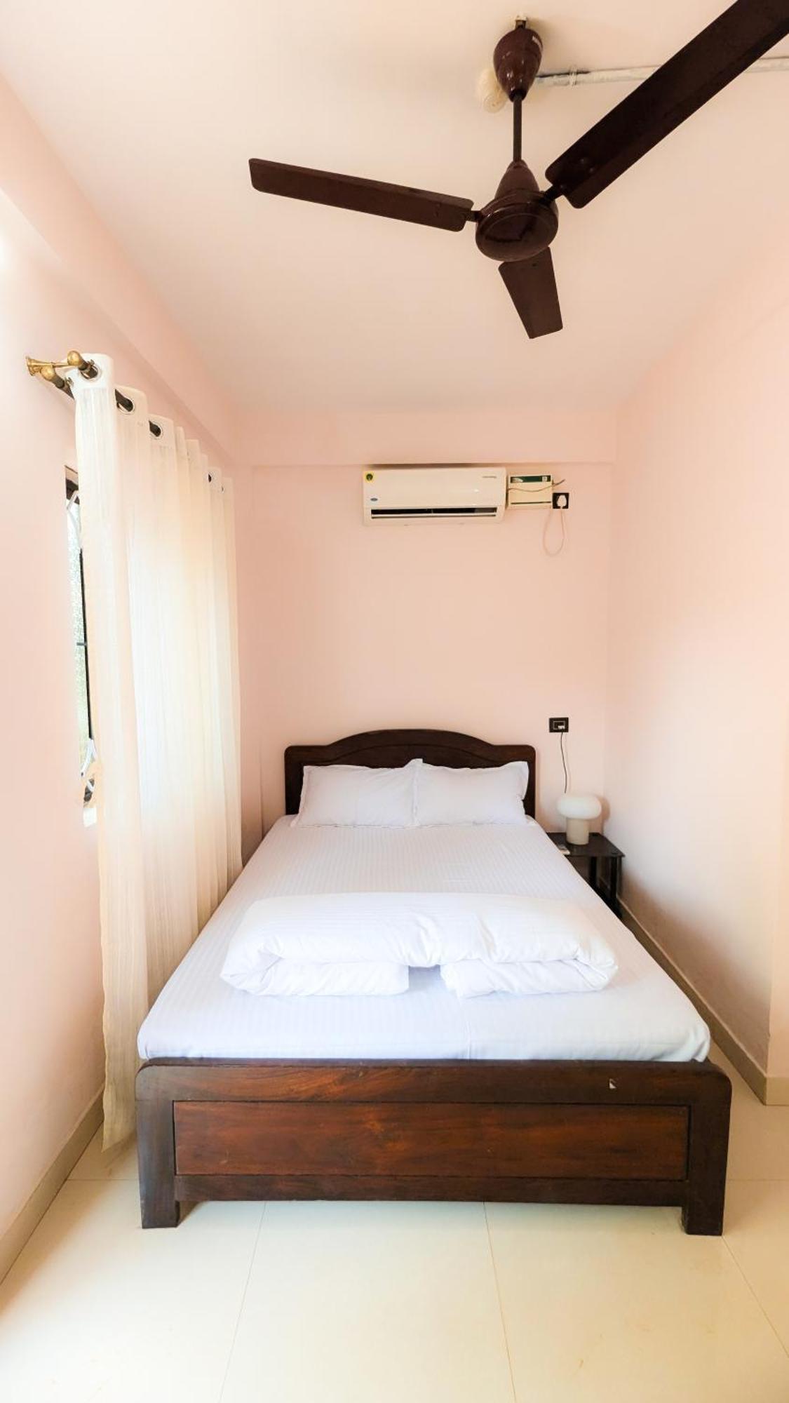 The First House By V3Homestay 4Bhk Private Pool Calangute Exterior foto