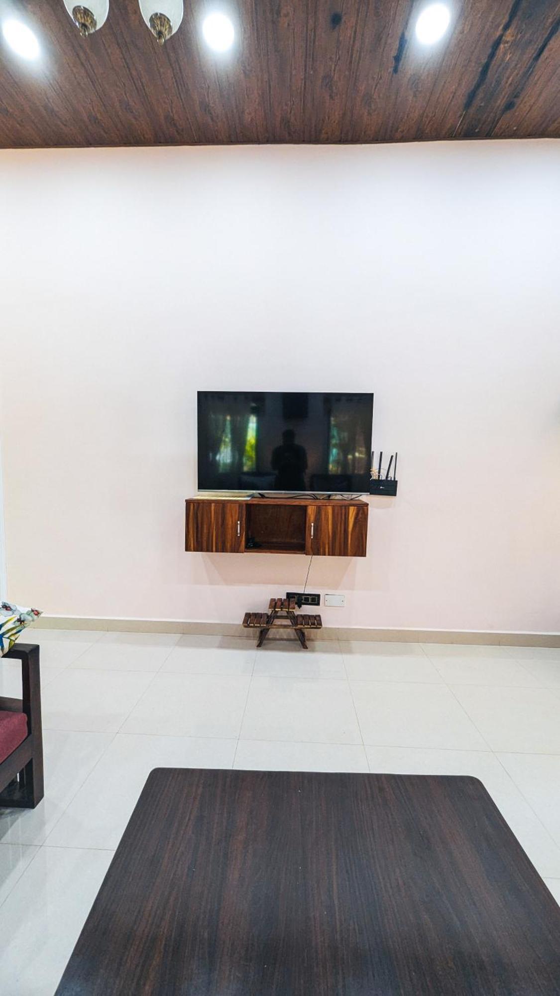 The First House By V3Homestay 4Bhk Private Pool Calangute Exterior foto