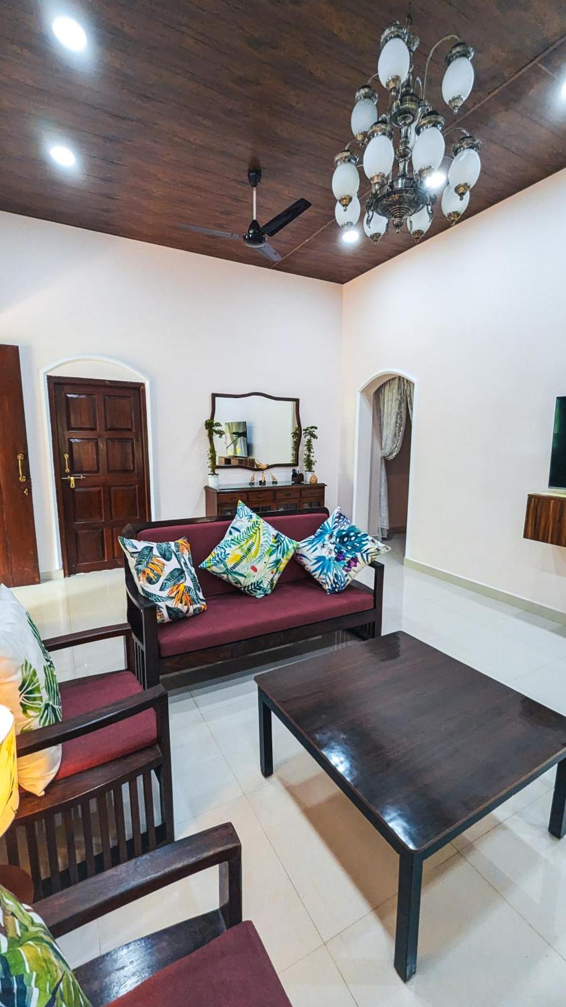 The First House By V3Homestay 4Bhk Private Pool Calangute Exterior foto